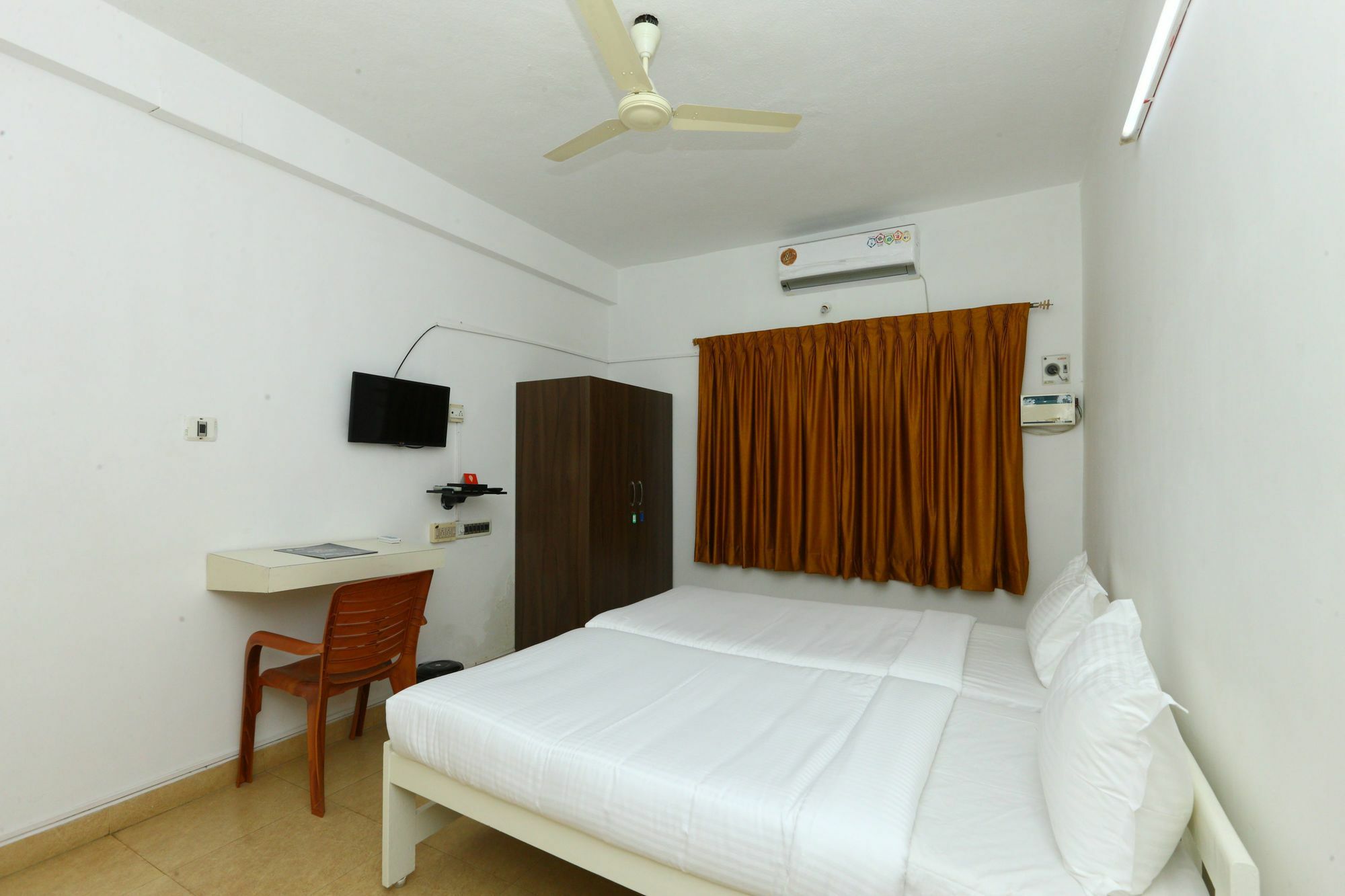 Oyo 9261 Spl Serviced Apartments Sholinganallur Siruseri المظهر الخارجي الصورة